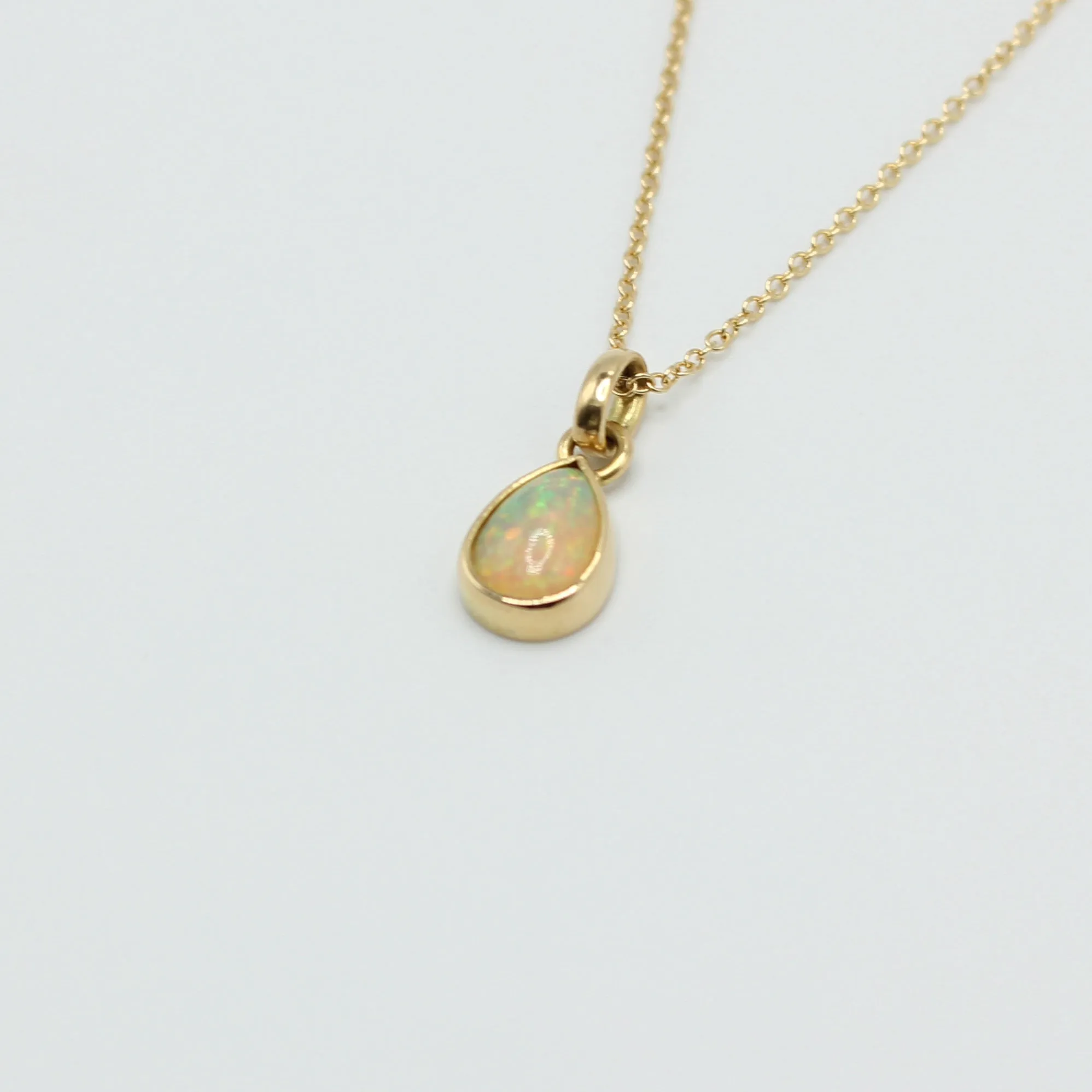 Sedona Pear Shape Opal Pendant in 20K Peach Gold