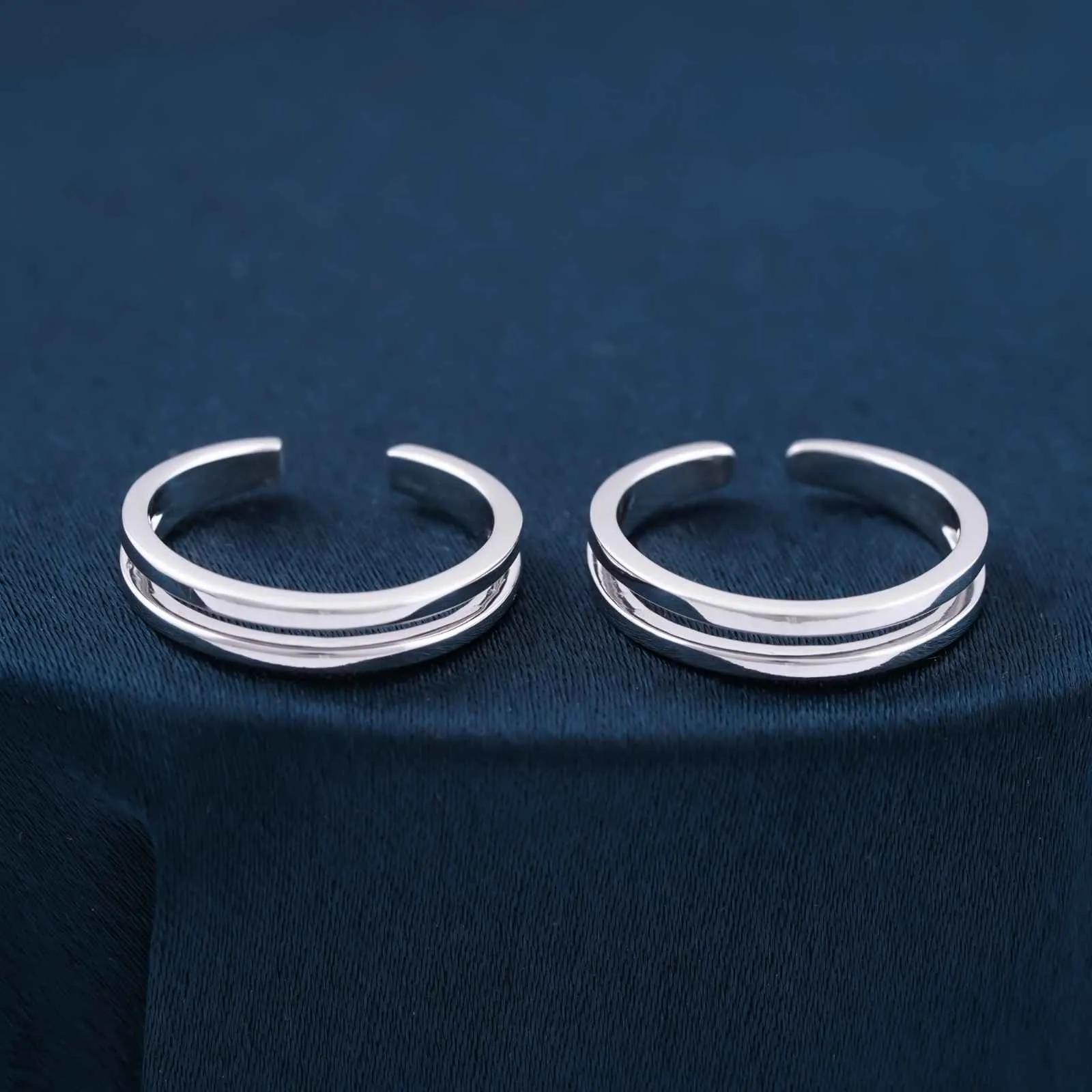 Silver Classic Liner Toe Rings