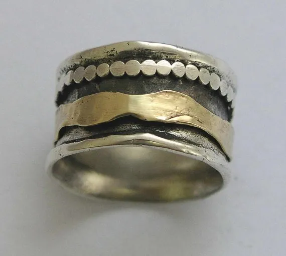 Silver Gold Spinner Ring - Blackness Of The Night.