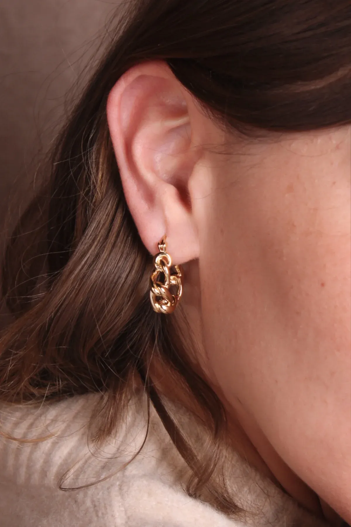 Simone hoop gold earrings