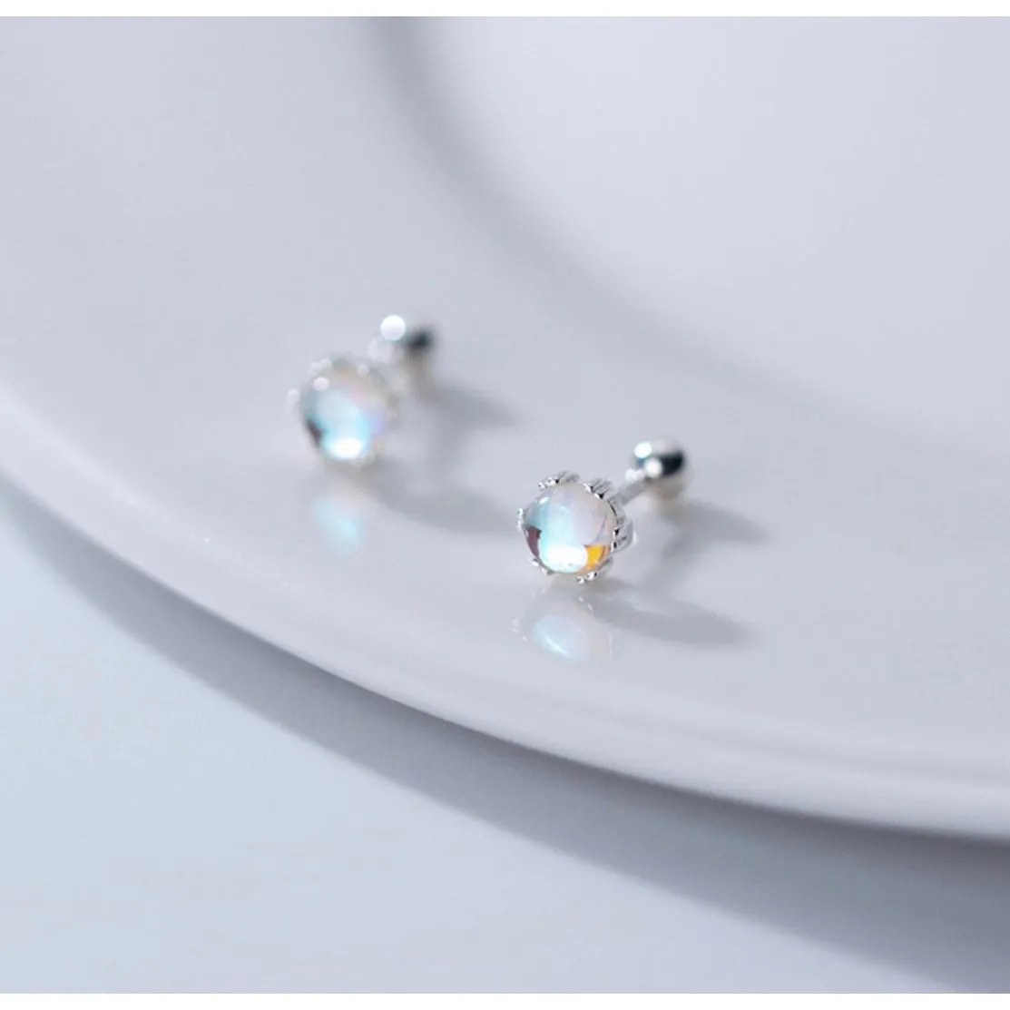 Solitaire Moonstone Small Screw back Studs Earrings - ESB010
