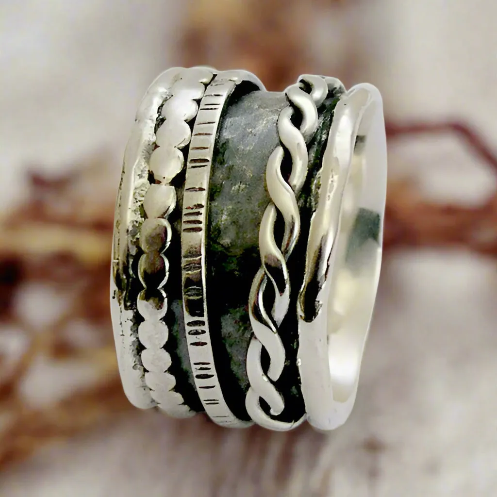 Spinners Stacking Meditation Ring - Coming on strong.