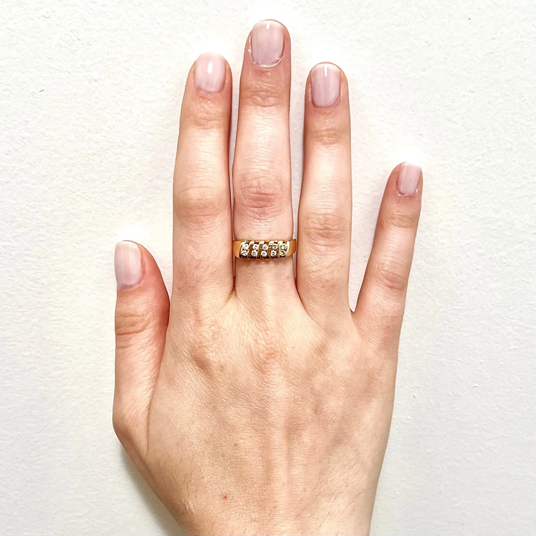 Vintage 14 Karat Yellow Gold Double Row 0.20 Carat Diamond Band Ring