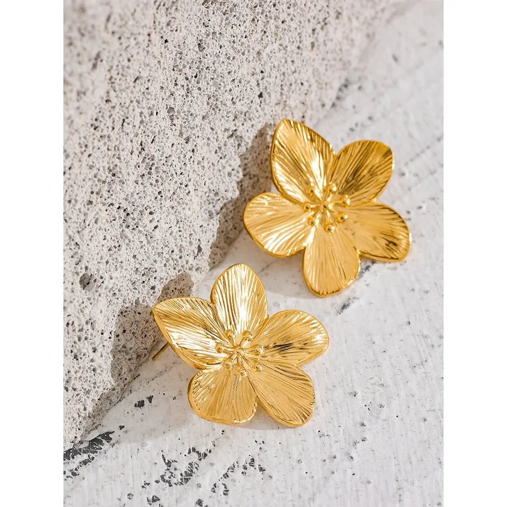 Vintage Flower Metal Stud Earrings For Women