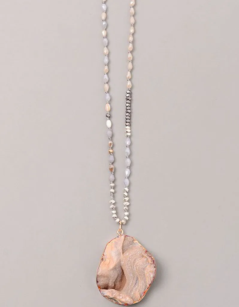 Vintage Snoot Moonstone Necklace in Natural
